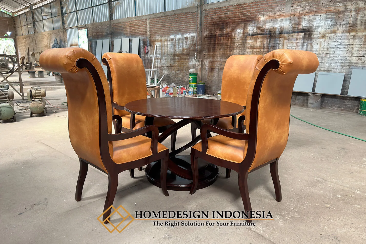Meja Makan Minimalis Bundar Jati Klasik Natural Greatest HD-0996