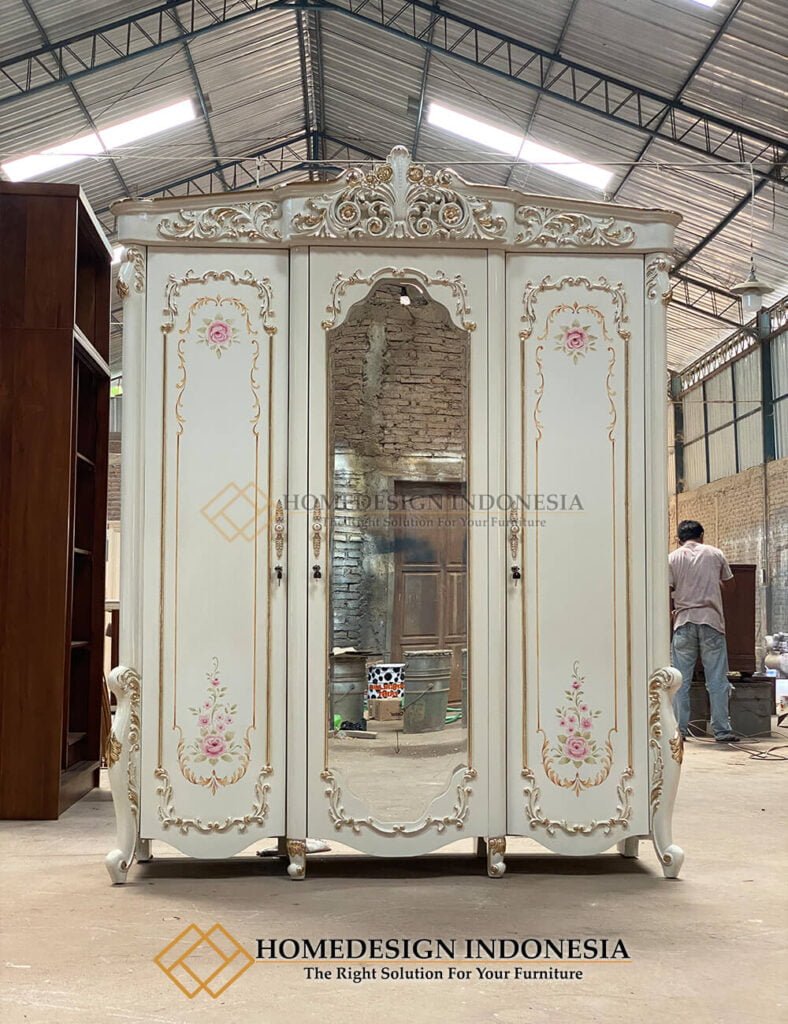 Lemari Pakaian Mewah Luxury Painting Duco Color HD-121