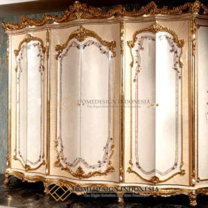 Lemari Pakaian Mewah Jepara Ukiran Klasik Luxurious Type HD-456